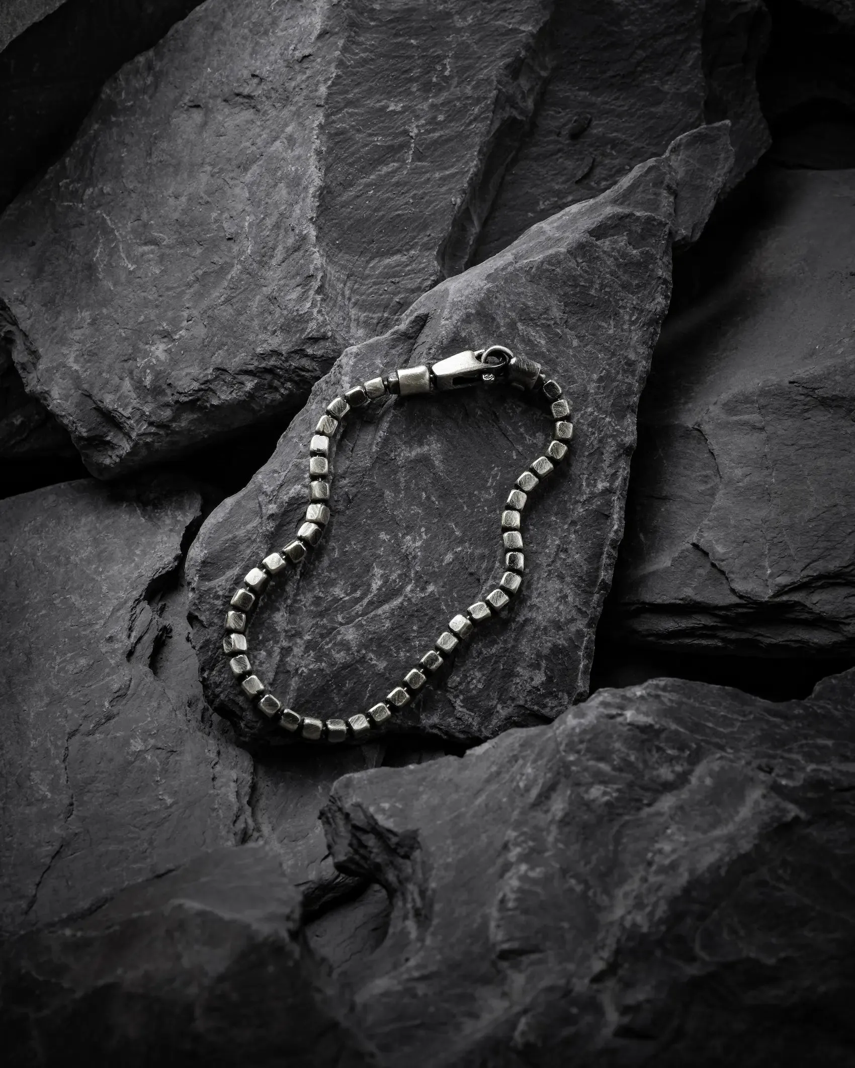 Cushion Beaded Bracelet - Oxidized Silver