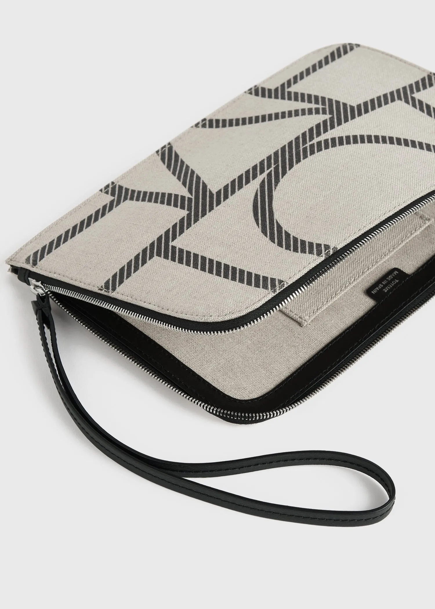 Monogram travel pouch ecru